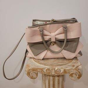 Betsey Johnson bow bag